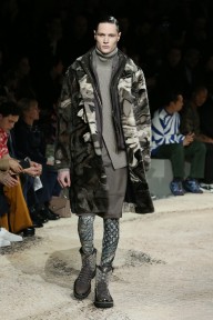 Look 13