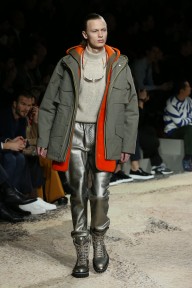 Look 26