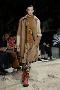 Look 27