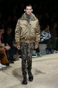 Look 31