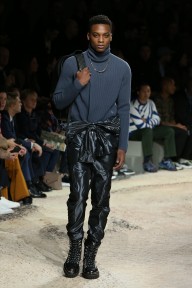Look 39