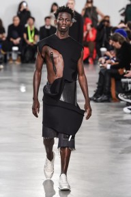 Look 16