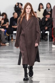 Look 32