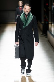 Look 14