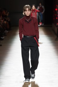 Look 18