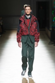 Look 24