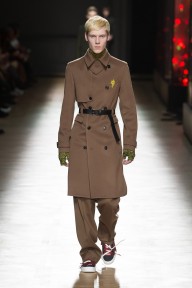Look 37