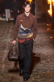 Look 10