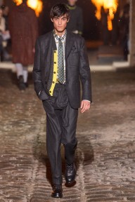 Look 12
