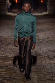 Look 48