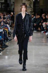 Look 7