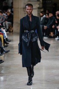 Look 9