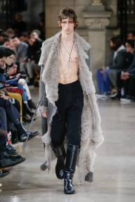 Look 20