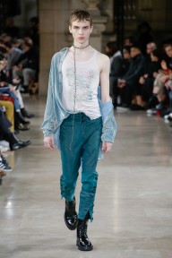 Look 29