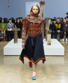 Look 3