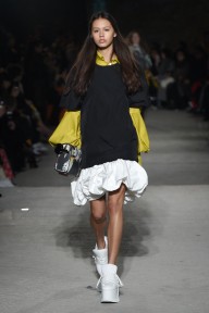 Look 14
