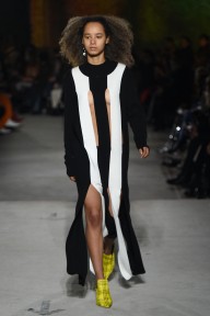 Look 19