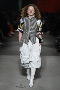 Look 25