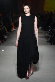 Look 32