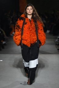 Look 33