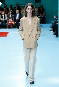Look 19