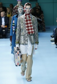 Look 32