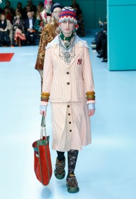 Look 69