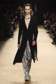 Look 1