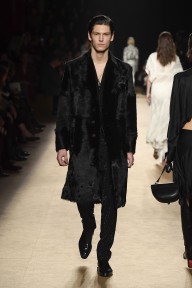 Look 14