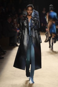 Look 40