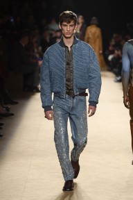 Look 44