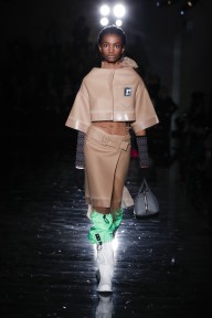 Look 13