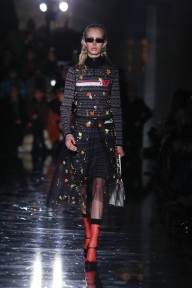 Look 17