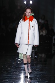 Look 25
