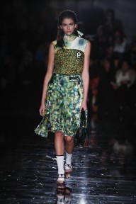 Look 32