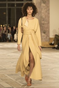 Look 15