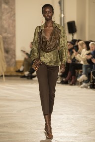 Look 18
