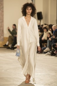 Look 50