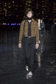 Look 14