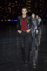 Look 24