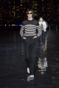 Look 27