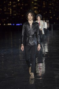 Look 33