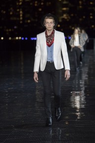 Look 40