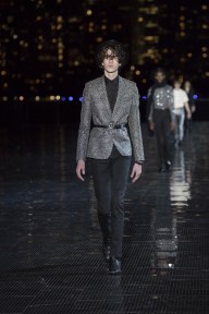 Look 46