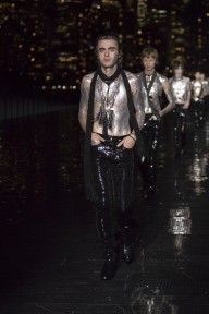 Look 69