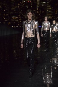 Look 76