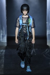 Look 25