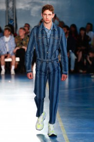 Look 1