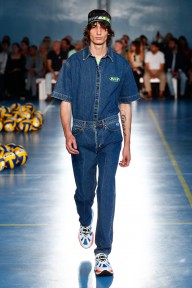 Look 3