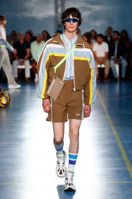 Look 10
